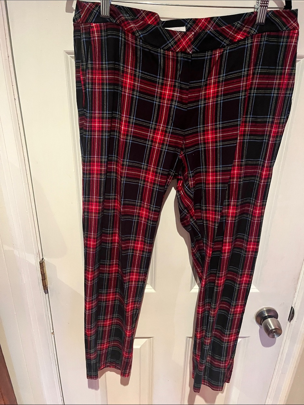 J. Jill Red and Black Plaid Cropped Pants